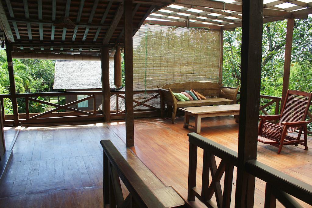 Hotel Easy Surf Dacha Canggu Exterior foto